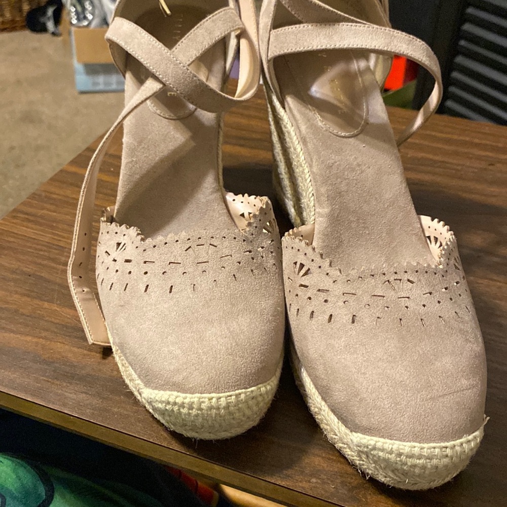 Wedge sandals